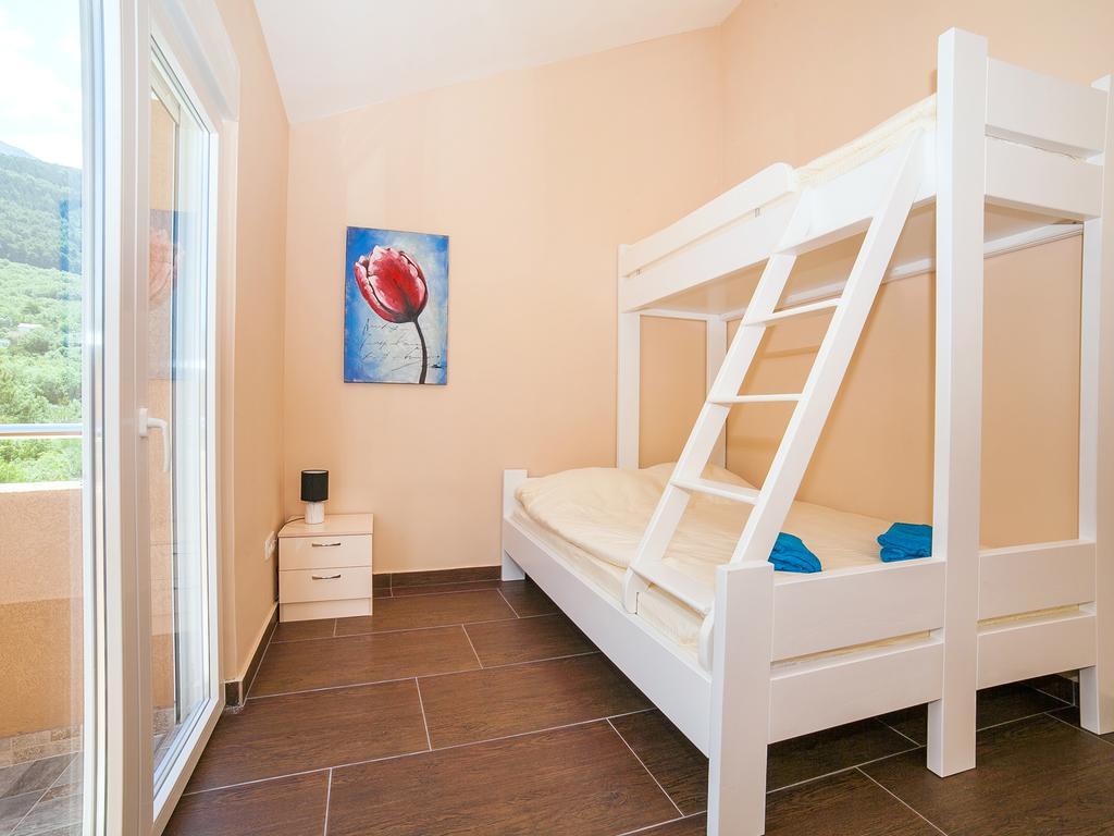 Apartments Urban Wild Kotor Exterior photo