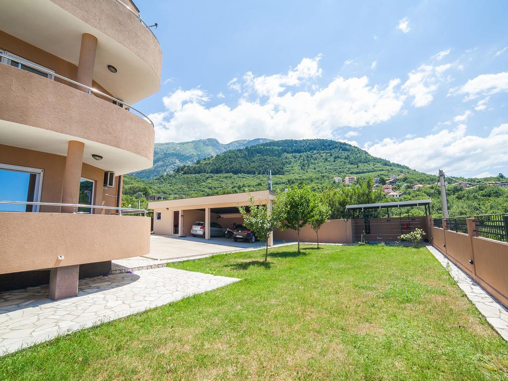 Apartments Urban Wild Kotor Exterior photo